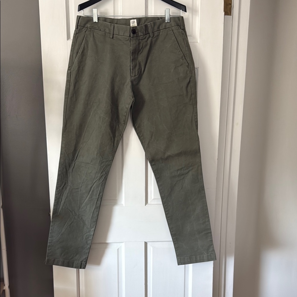 Men's GAP Skinny Fit Khakis - Olive Green 36x32